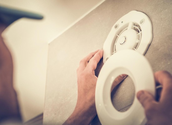 Quelle VMC choisir pour une salle de bain ?